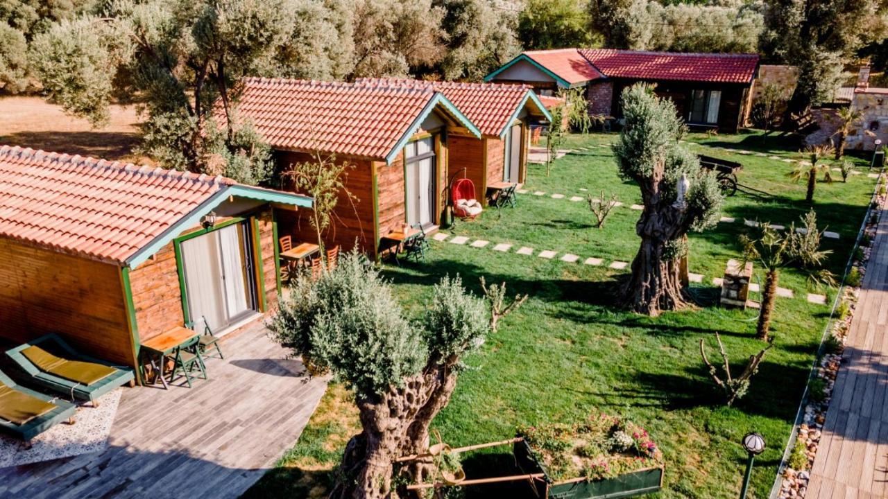 Serender Bungalov Panzió Foca Kültér fotó